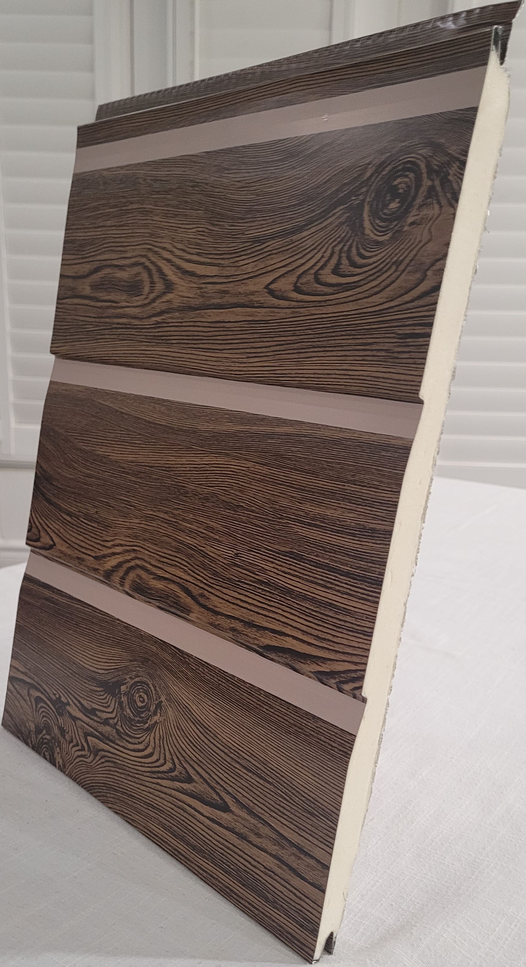 Aluminum gallery image